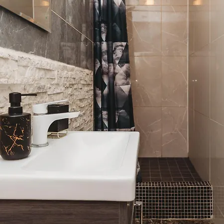 Old Town Room, Private Bathroom - A דירה *