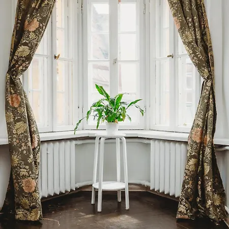 Апартаменти Old Town Room, Private Bathroom - A Таллінн
